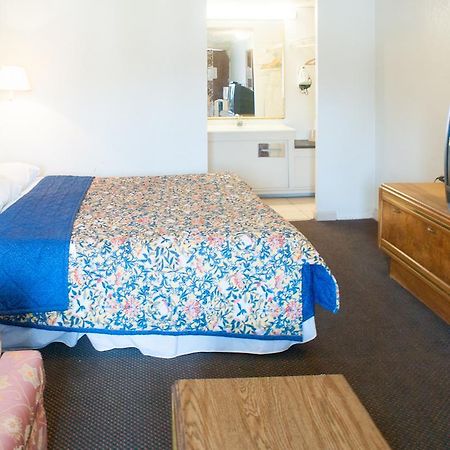 Executive Inn Jacksonville Bagian luar foto