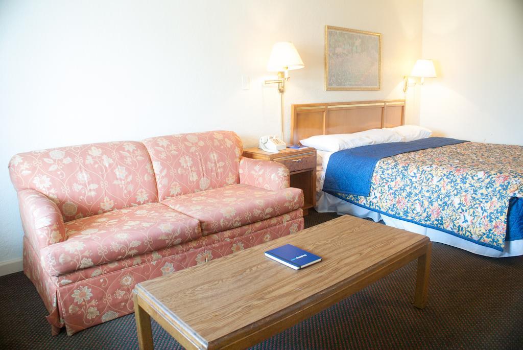 Executive Inn Jacksonville Ruang foto